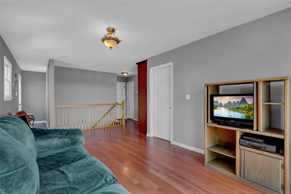 2049 Orinoco Drive West Islip NY 11795