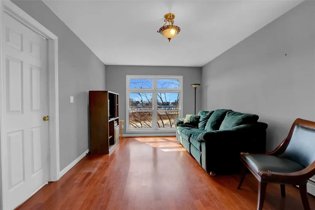 2049 Orinoco Drive West Islip NY 11795