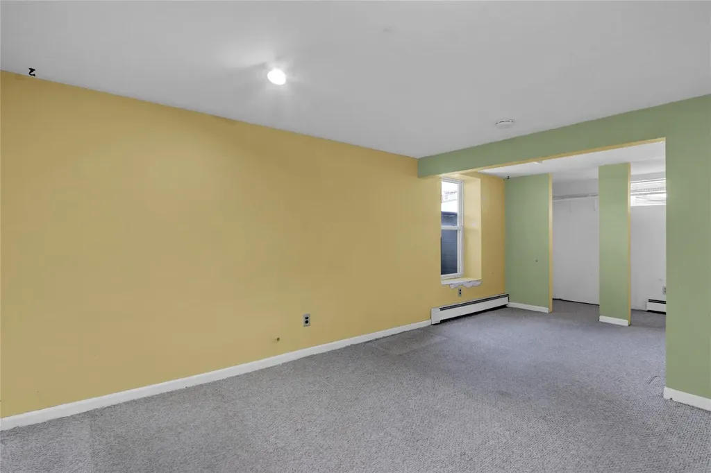 2049 Orinoco Drive West Islip NY 11795