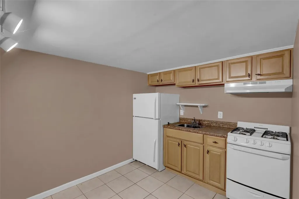 2049 Orinoco Drive West Islip NY 11795
