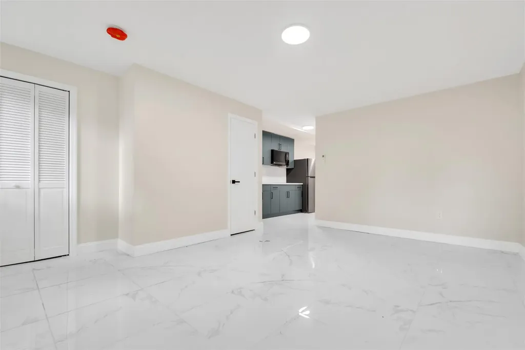 3801 Paulding Avenue Bronx NY 10469
