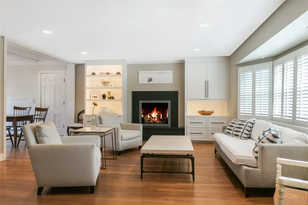 158 Donegan Avenue East Patchogue NY 11772