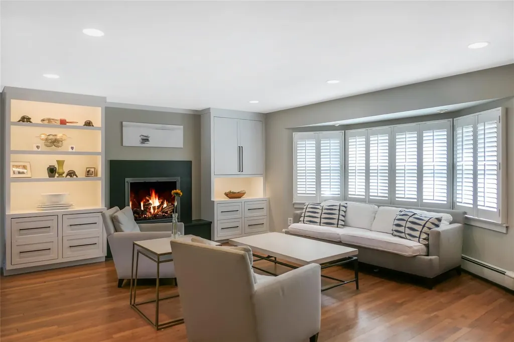 158 Donegan Avenue East Patchogue NY 11772