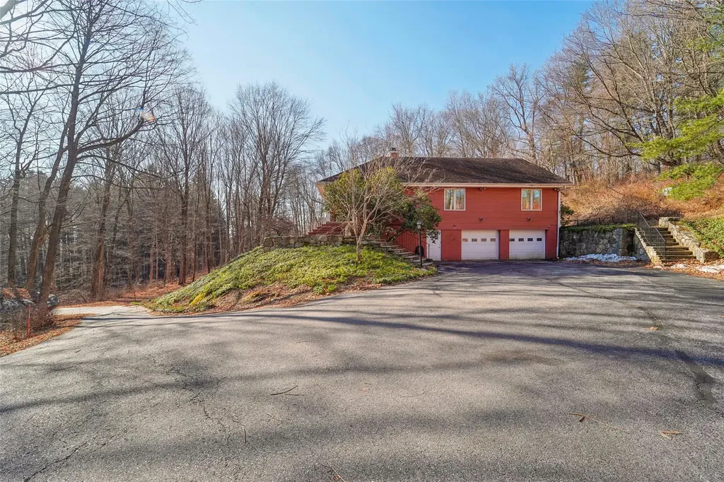 315 Cushman Road Patterson NY 12563