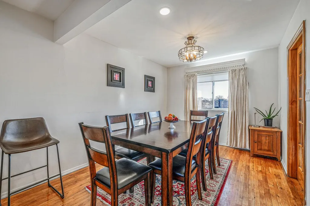 78 Crossway Drive Deer Park NY 11729