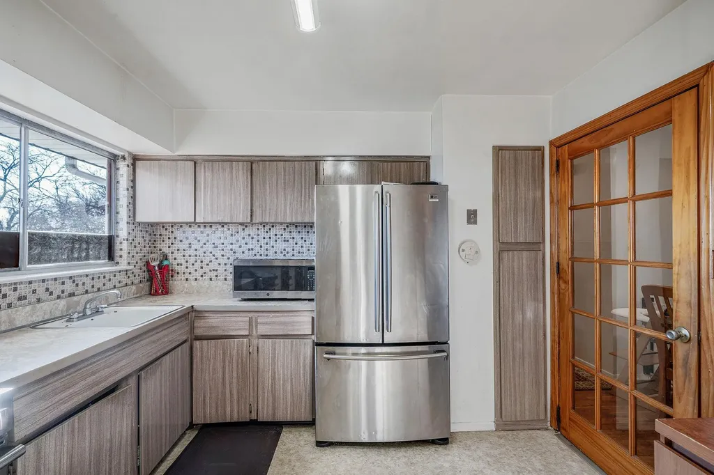78 Crossway Drive Deer Park NY 11729