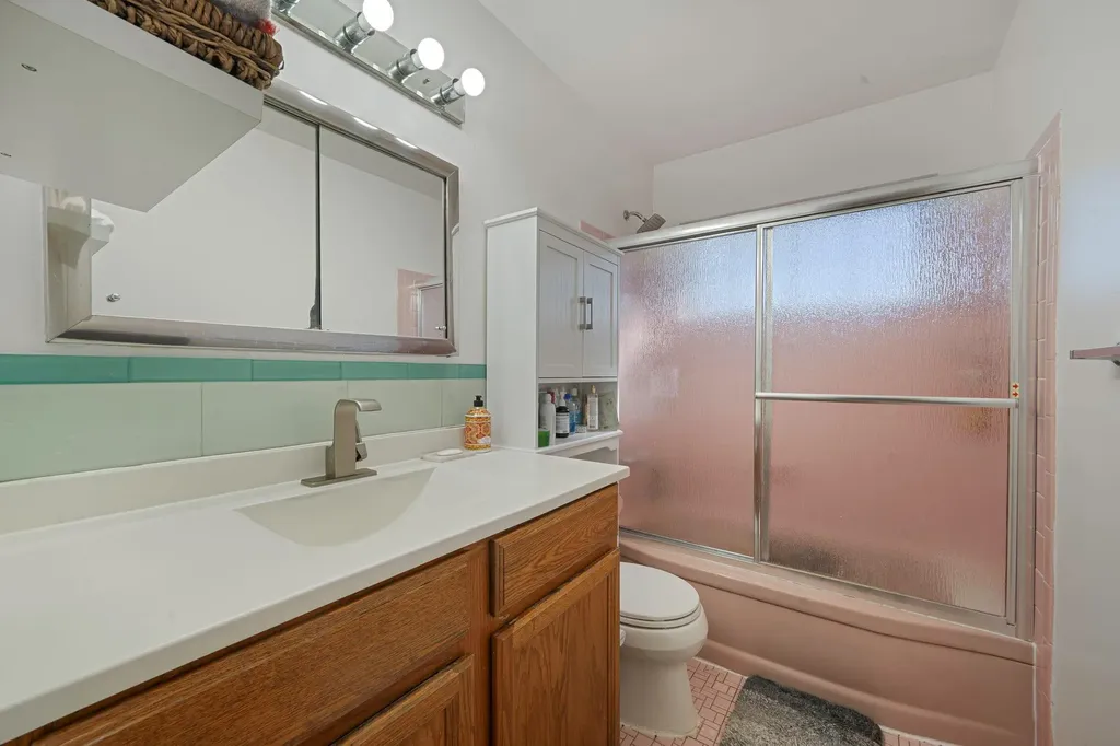 78 Crossway Drive Deer Park NY 11729