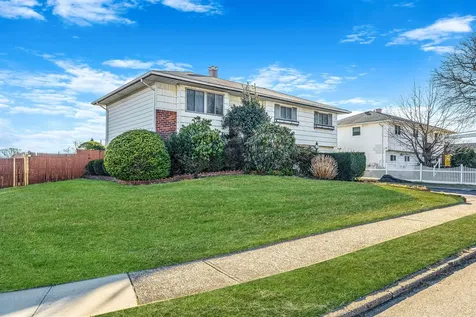 78 Crossway Drive Deer Park NY 11729