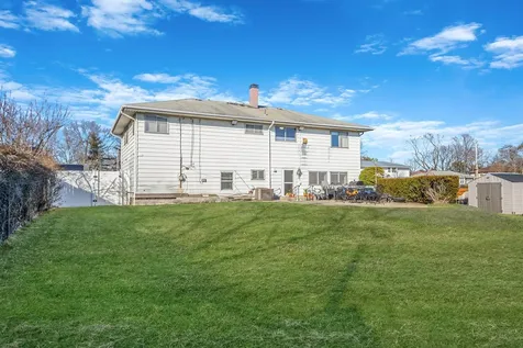 78 Crossway Drive Deer Park NY 11729