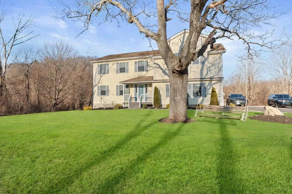 16 Somerset Drive Patterson NY 12563