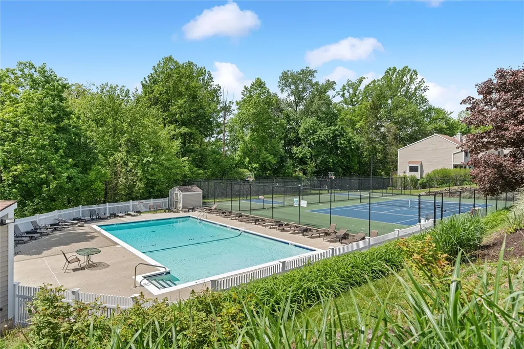 80 Park Drive Mount Kisco NY 10549