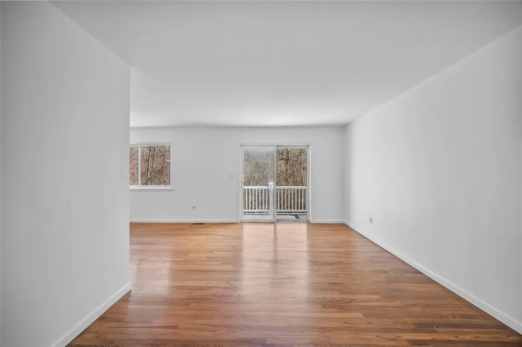 80 Park Drive Mount Kisco NY 10549