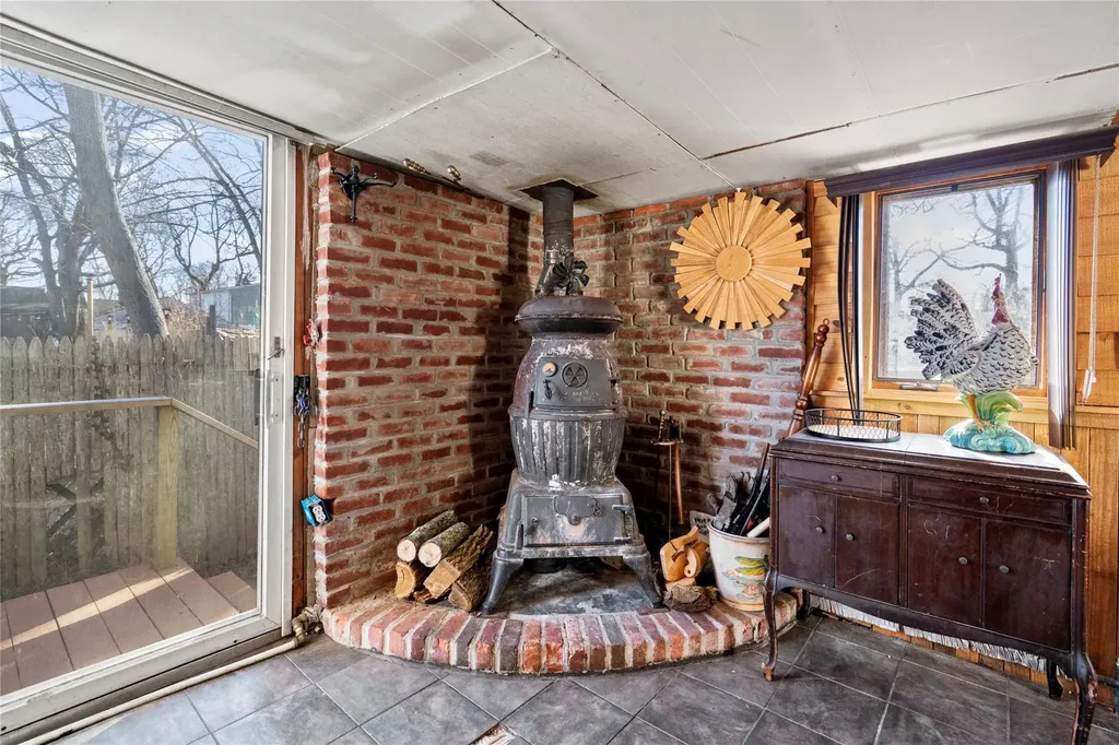 254 Laurelton Drive Mastic Beach NY 11951