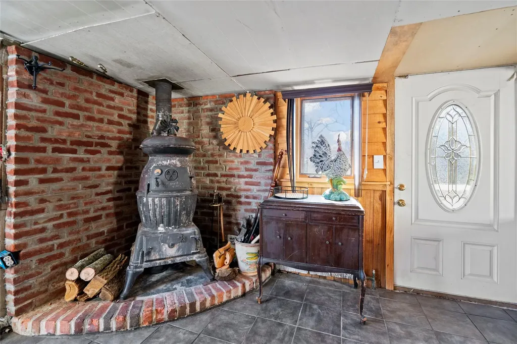 254 Laurelton Drive Mastic Beach NY 11951