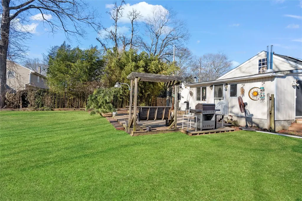 254 Laurelton Drive Mastic Beach NY 11951