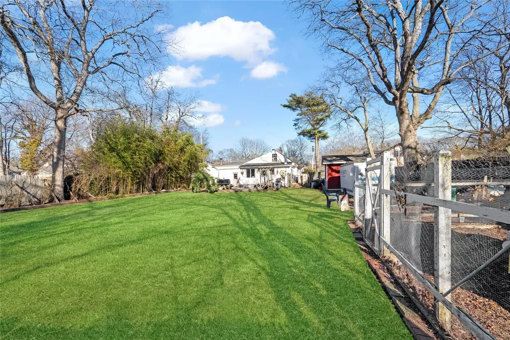 254 Laurelton Drive Mastic Beach NY 11951