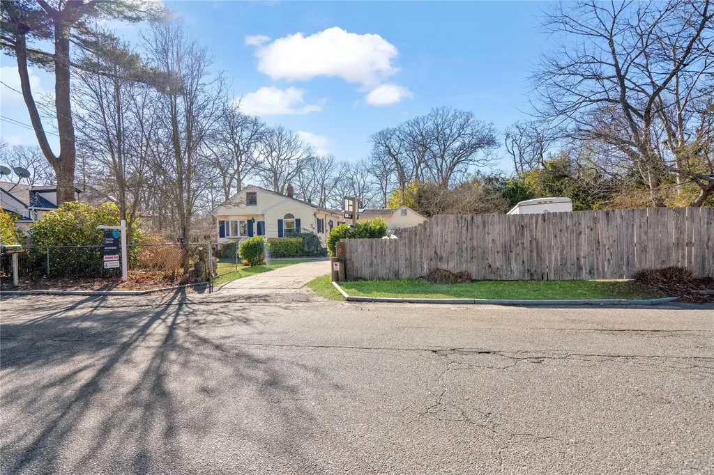 254 Laurelton Drive Mastic Beach NY 11951