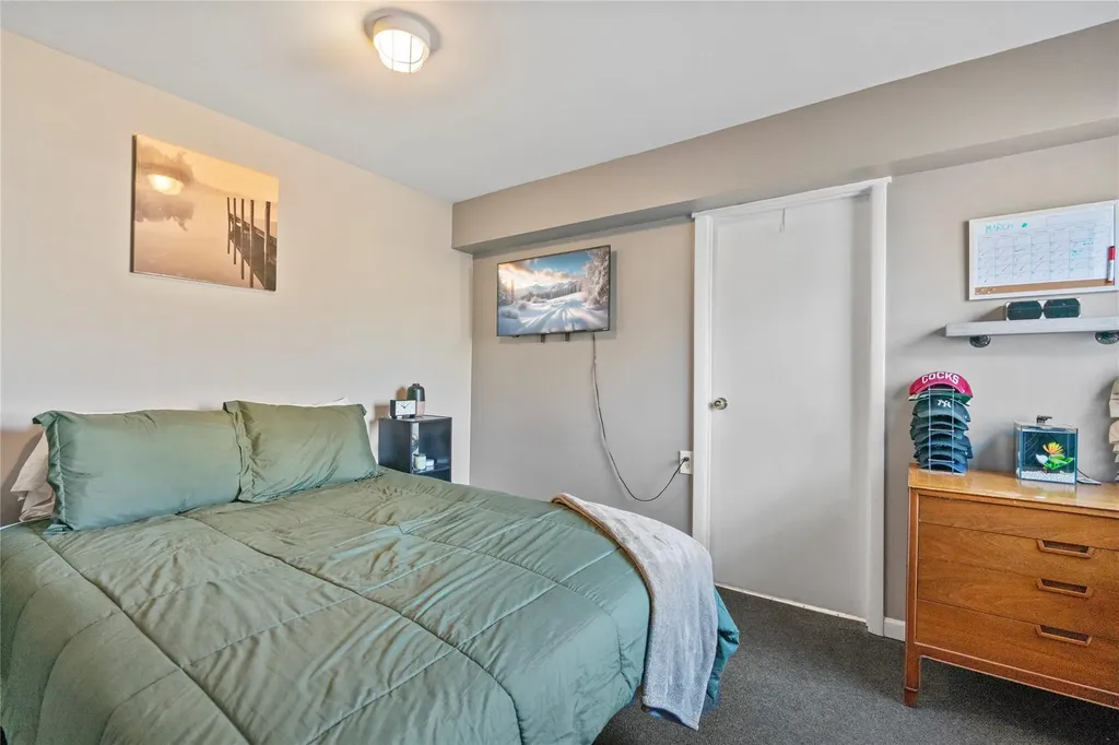 254 Laurelton Drive Mastic Beach NY 11951