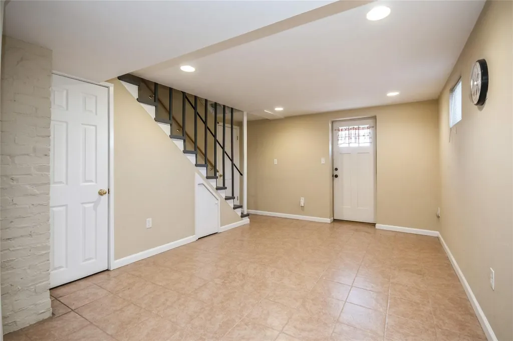 179 Serrano Avenue Hawthorne NY 10532