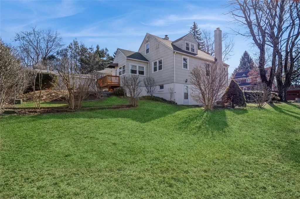 179 Serrano Avenue Hawthorne NY 10532