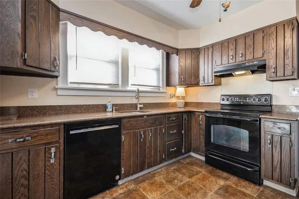179 Serrano Avenue Hawthorne NY 10532