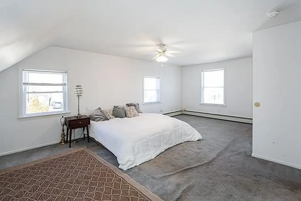 109 Loring Road Levittown NY 11756