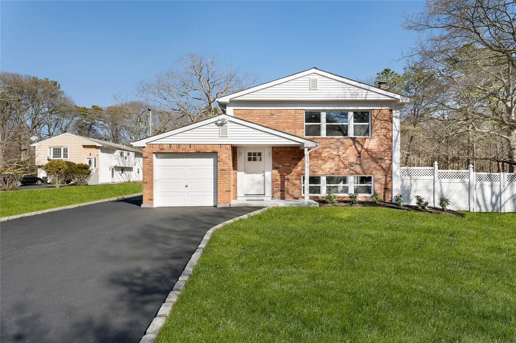 15 Prospect Avenue Brookhaven NY 11763