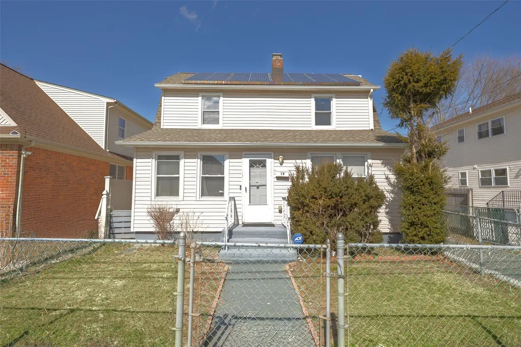 19 Van Cott Avenue Hempstead NY 11550