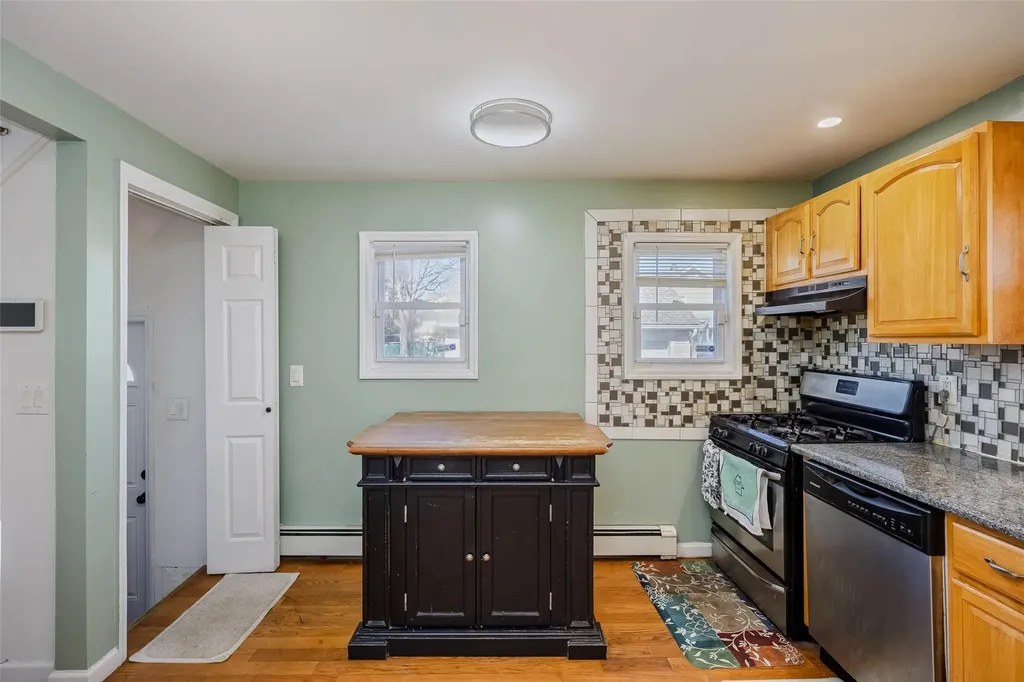 19 Van Cott Avenue Hempstead NY 11550