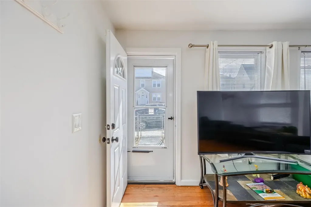 19 Van Cott Avenue Hempstead NY 11550
