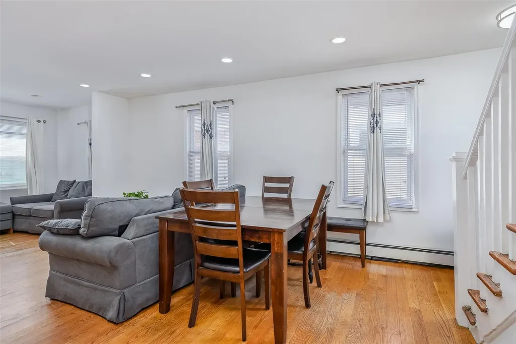 19 Van Cott Avenue Hempstead NY 11550