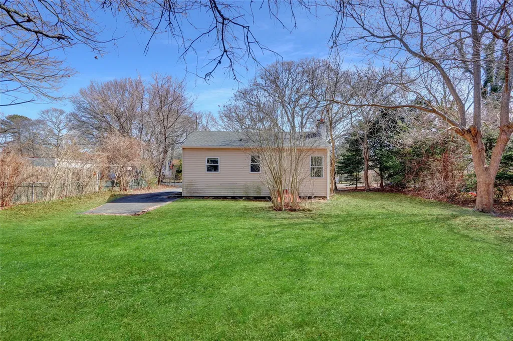 204 Mckinley Drive Mastic Beach NY 11951