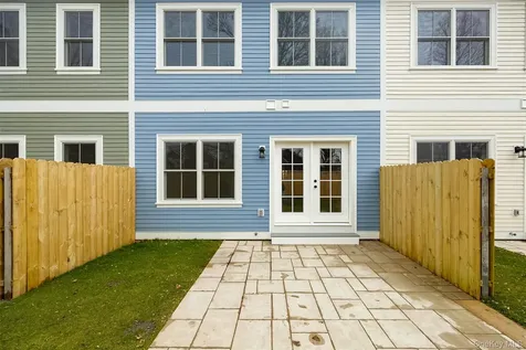 15 Henry Street Beacon NY 12508