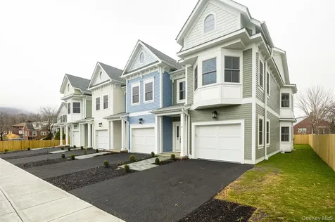13 Henry Street Beacon NY 12508
