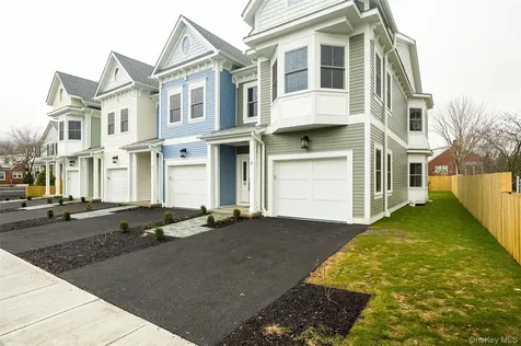 13 Henry Street Beacon NY 12508