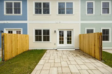 17 Henry Street Beacon NY 12508