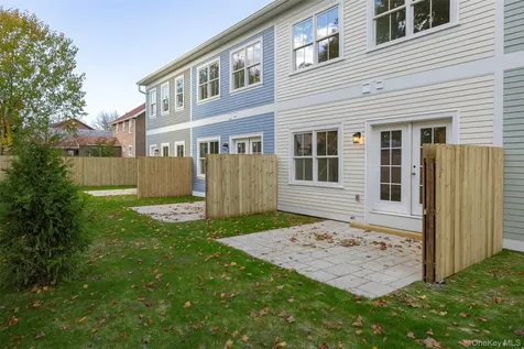 17 Henry Street Beacon NY 12508