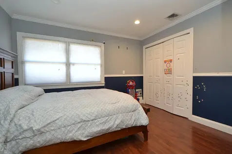 5 Whinstone Street Coram NY 11727