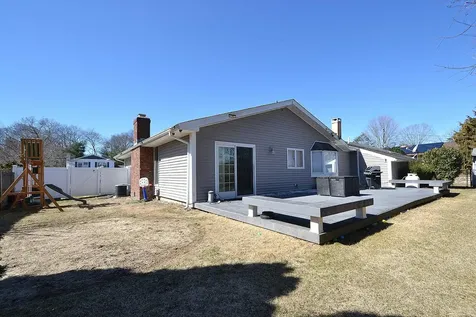 5 Whinstone Street Coram NY 11727
