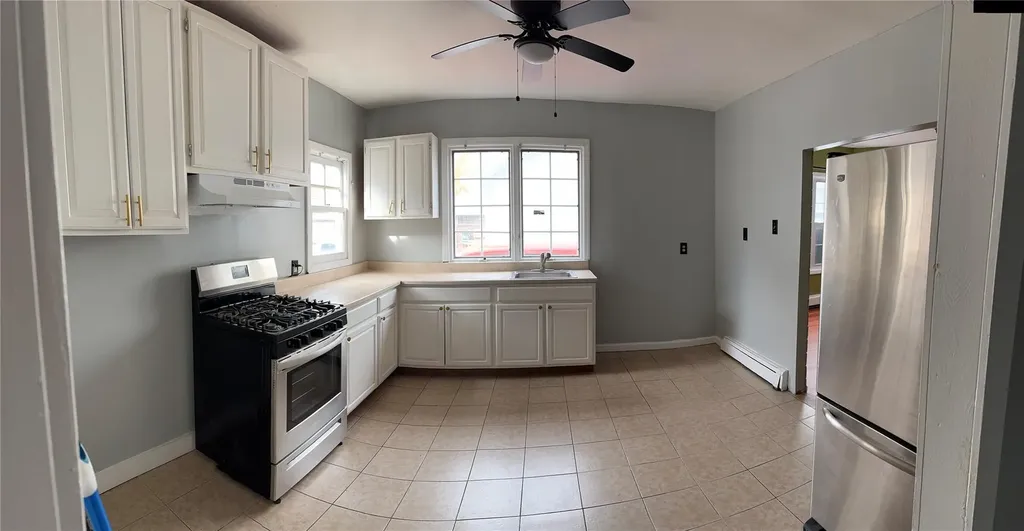 31 Beverly Road Hempstead NY 11550