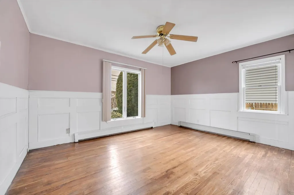 109 6th Street New Hyde Park NY 11040