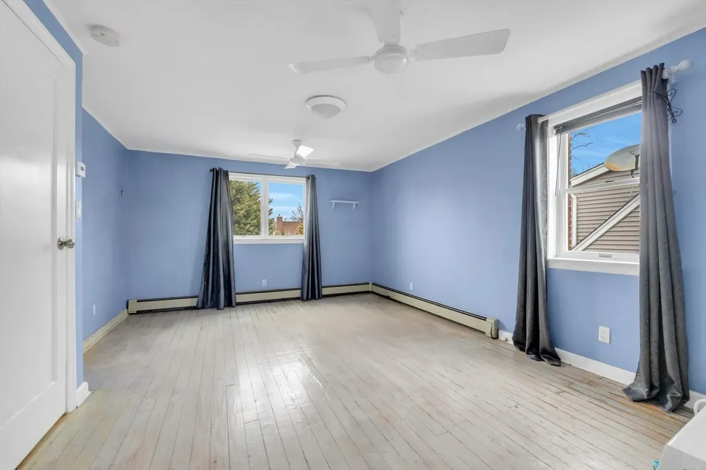 109 6th Street New Hyde Park NY 11040