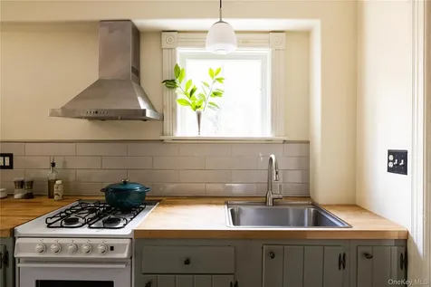 1301 County Route 7 Ancram NY 12502