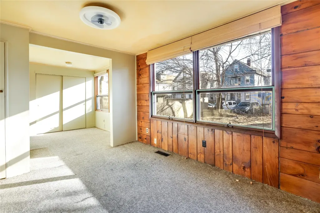 21 Edgar Street Poughkeepsie NY 12603
