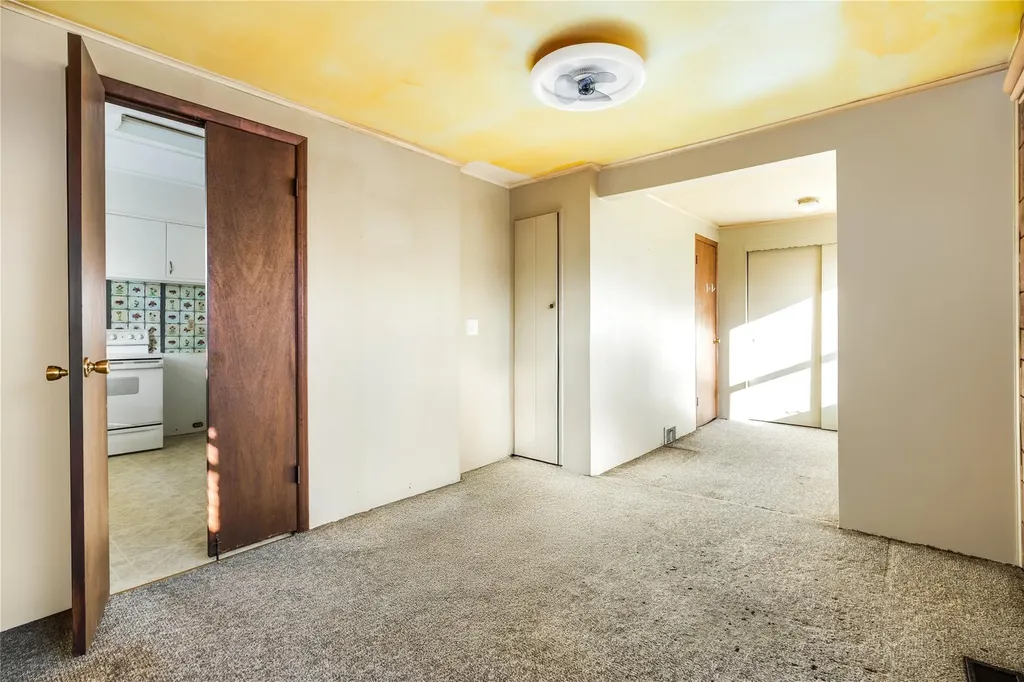 21 Edgar Street Poughkeepsie NY 12603