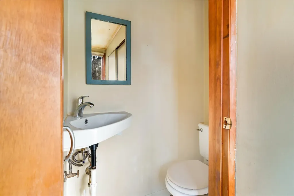 21 Edgar Street Poughkeepsie NY 12603