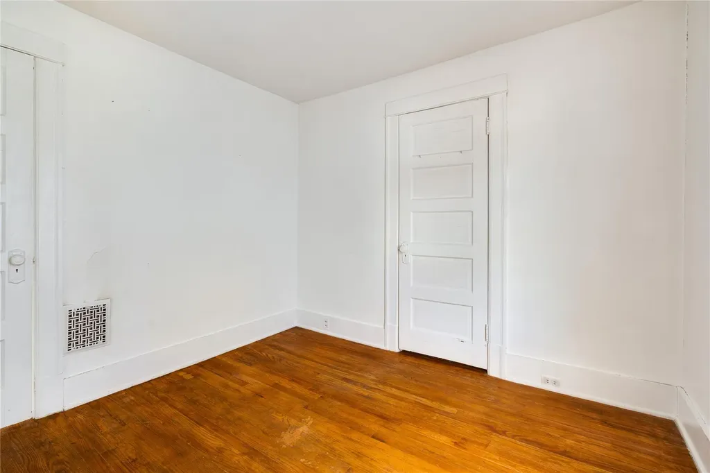 21 Edgar Street Poughkeepsie NY 12603