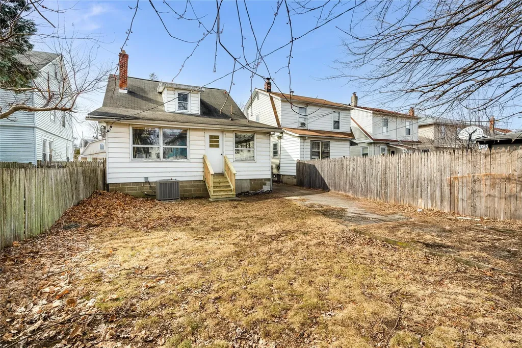 21 Edgar Street Poughkeepsie NY 12603