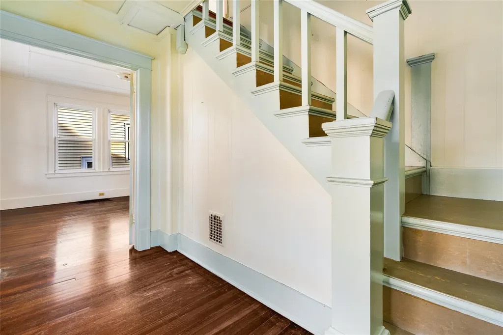 21 Edgar Street Poughkeepsie NY 12603