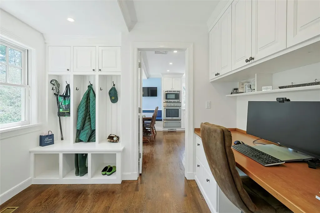 33 North Way Chappaqua NY 10514